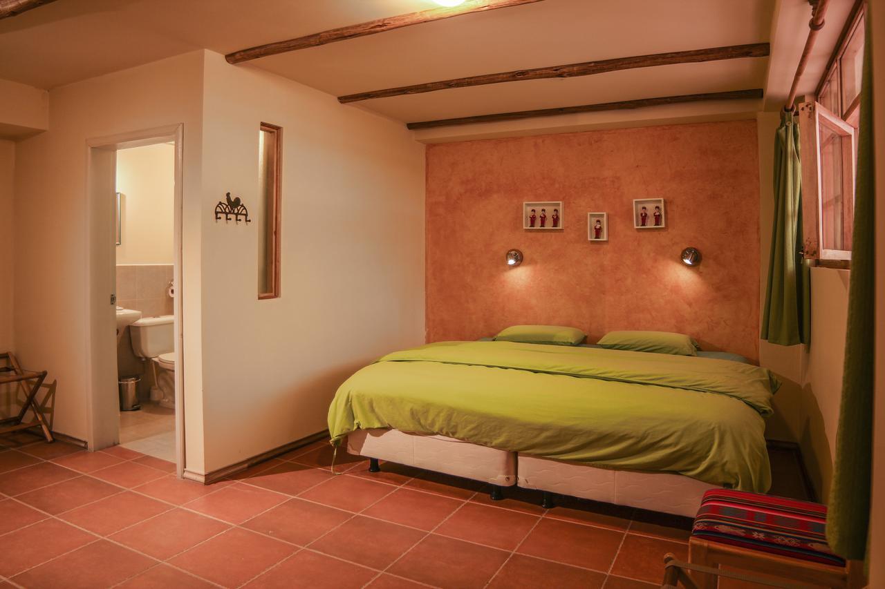 Inti Sisa Art Guesthouse Guamote Extérieur photo